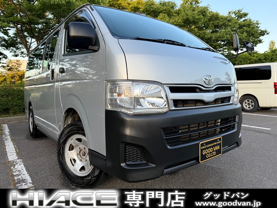 ロングDX リフター付バン リフト耐荷重300kg 4WD ディーゼルターボ 5ドア 6人乗り キーレス ビルトインETC TV ナビ バックカメラ オーディオ パワーヒート コーナーソナー AC100V PW