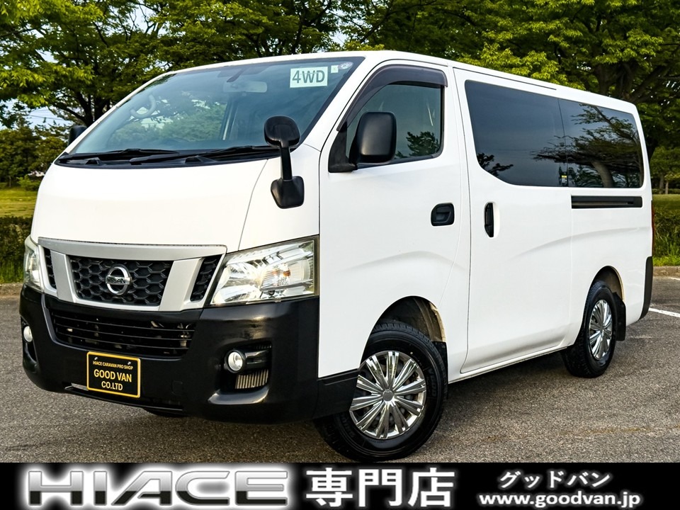 切替４ＷＤ×低燃費ディーゼル！５ドア３人乗りです！　切替４ＷＤ　ディーゼルターボ　オートマ　両側スライドドア　３人乗り　ＥＴＣ　バックカメラ　フルセグＴＶ　フロントフォグランプ　キーレス　修復歴無し　パワーステアリング　パワーウインドウ　エアコン