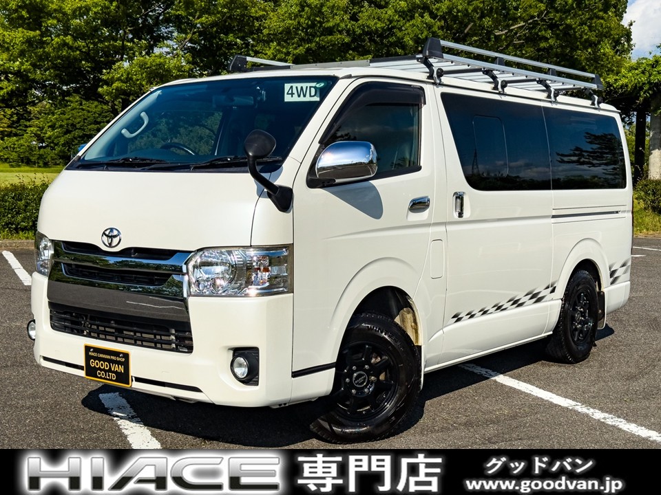 ルーフキャリア×リアラダー×４ＷＤのスーパーＧＬ入荷！　　４ＷＤ　ディーゼルターボ　５ドア　５人乗り　ＡＴ　ルーフキャリア　リアラダー　フォグランプ　電動格納ミラー　キーレス　バックカメラ　ナビ　Ｗエアコン　ドライブレコーダー　タイベル交換歴有　修復歴なし