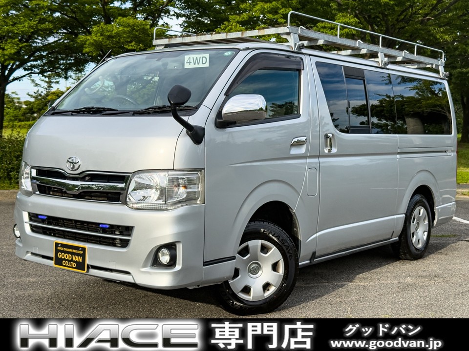 ４ＷＤディーゼルスーパーＧＬ！関東仕入で状態良好！　　４ＷＤ　ディーゼルターボ　修復歴無し　５人乗り　ＡＴ　ルーフキャリア　キーレス　電格ミラー　ＥＴＣ　ＴＶ　ナビ　Ｂカメラ　パワーヒート　寒冷地仕様　Ｗエアコン　オートＡＣ　ＡＣ１００　フォグ　東海仕入れ