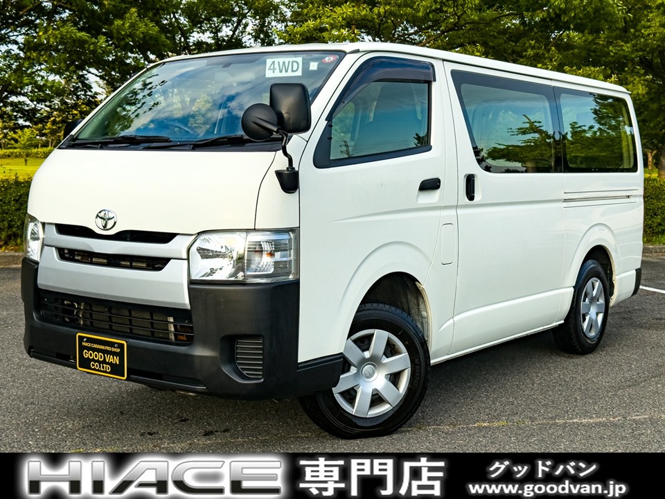 低燃費ディーゼル×安心の走行性４ＷＤ！５ドア３人乗り　　４ＷＤ　ディーゼルターボ　オートマ　両側スライドドア　キーレスエントリー　バックカメラ　ナビ　ＴＶ　Ｂｌｕｅｔｏｏｔｈ接続　ＥＴＣ　３人乗り　修復歴無し　積載量１０００キロ　パワーウインドウ　パワステ