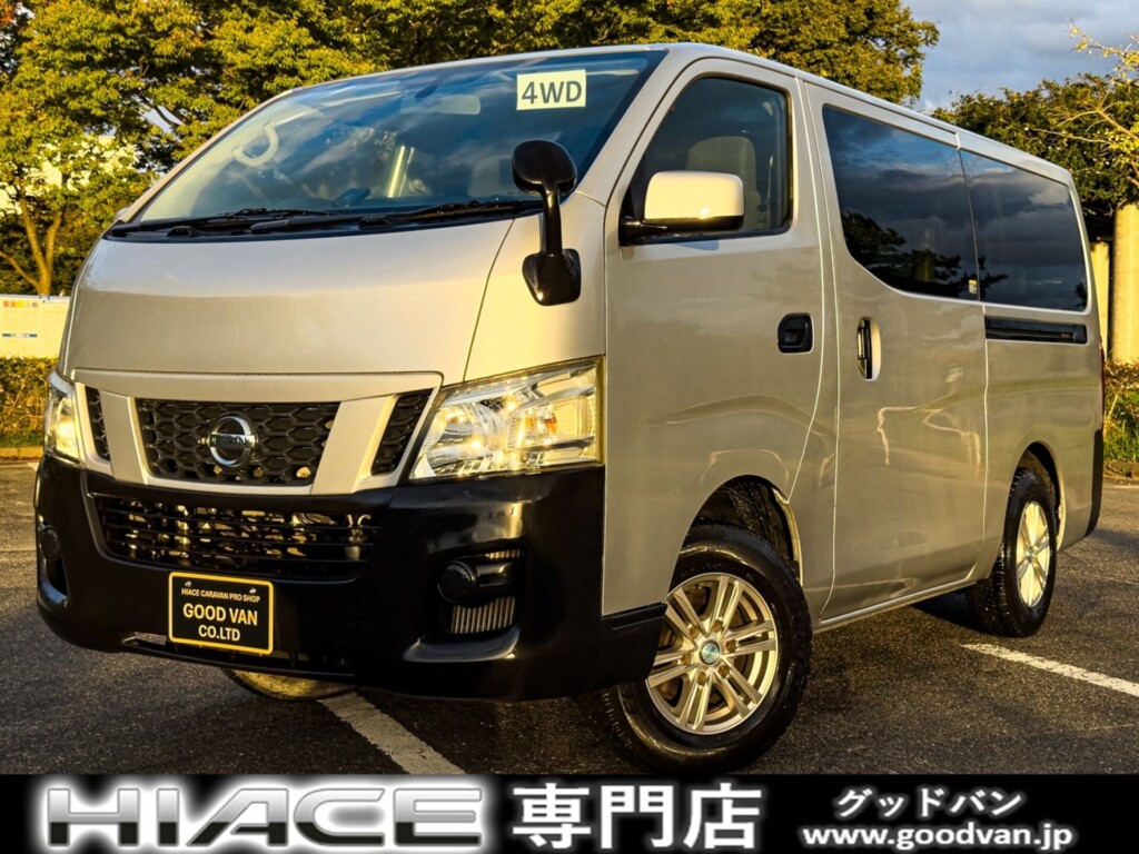 ハイエース・キャラバン4WDディーゼル　中古バン80台以上展示☆全国最大級の専門在庫。GOODVANが厳選した1台です　　　切替４ＷＤ　ディーゼルターボ　東海仕入れ　修復歴無し　スライドドア　９人乗り　３列シート　オートマ　キーレス　電動格納ミラー　ヘッドライトレベライザー　ナビ　バックカメラ　リヤヒーター　エアコン　ＰＷ